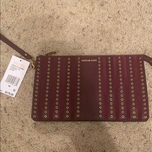 Michael kors wristlet